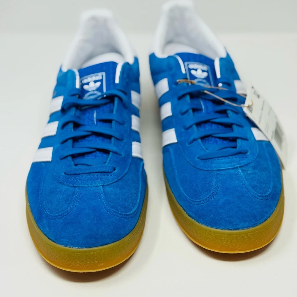 Adidas Gazelle Suede Men’s Size 11.5 Blue Bird Gum NEW IN BOX AUTHENTIC